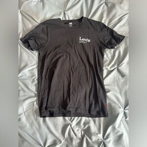 Levi t shirt